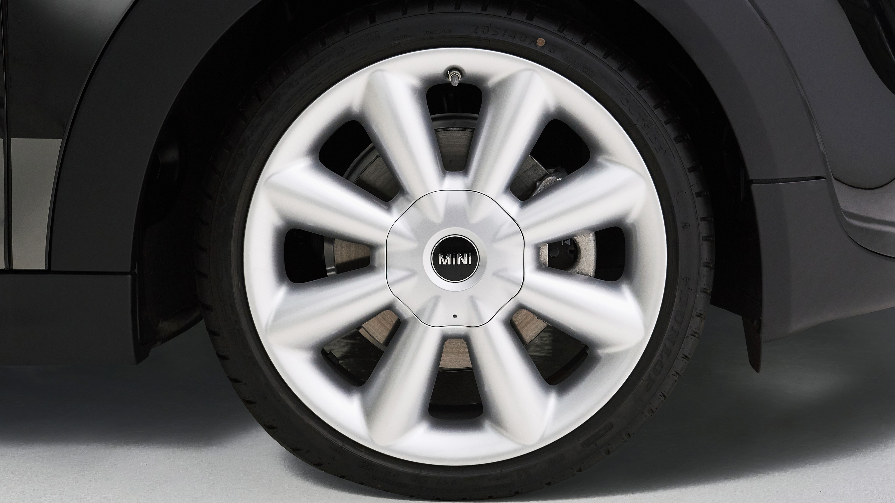 MINI KING’S ROAD EDITION - exterior